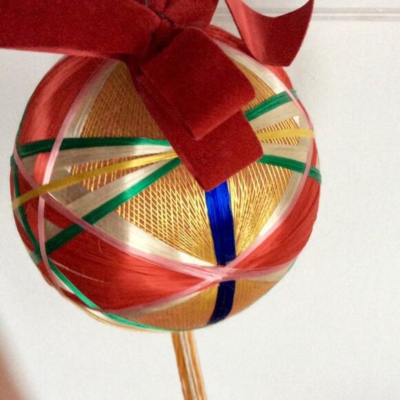 Vintage Handwoven Japanese Silk Temari Ball with Tassel - Picture 3 of 9